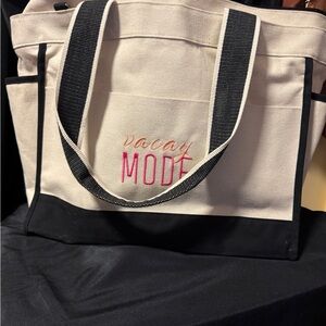 Thirty-One Canvas Boat Tote “Vacay Mode”